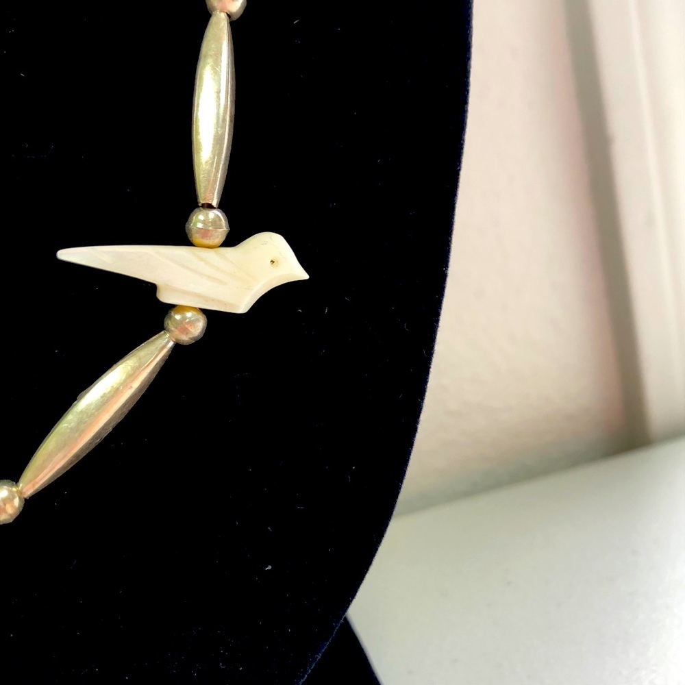 Vintage Sterling Silver & Carved Birds Necklace - Picture 7 of 7